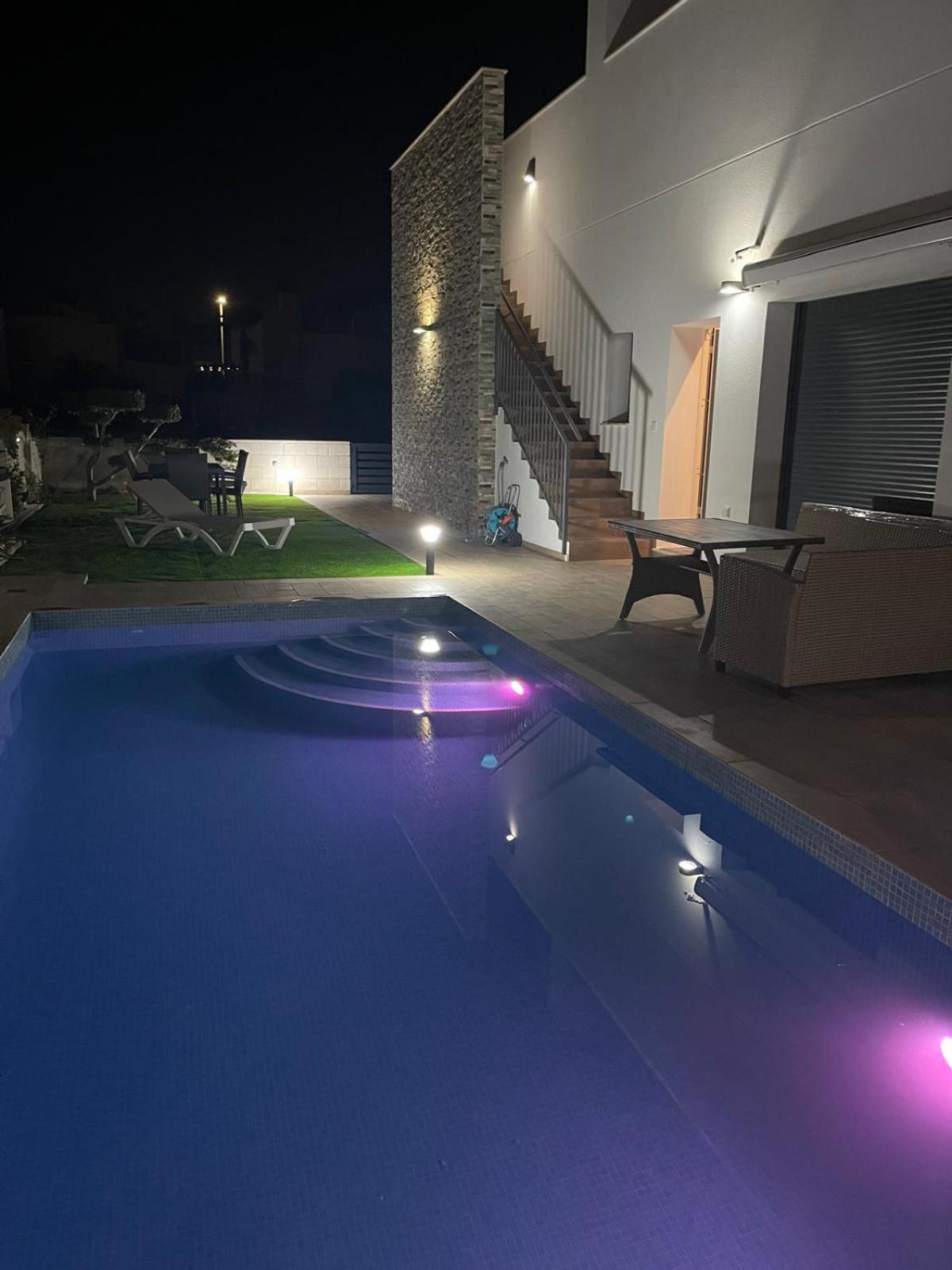 Vakantie Huizen Alegria ฟีเนสตรัต ภายนอก รูปภาพ